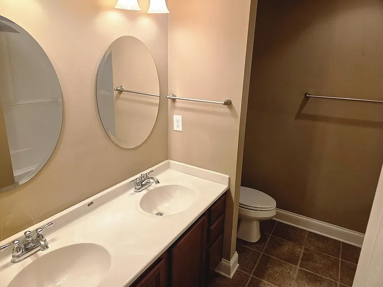 4636 Marcus Trl — Photo 19
