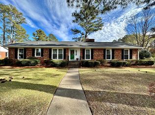 1901 Greenbriar Rd, Kinston, NC 28501