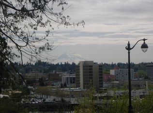 207 W Bay Dr NW, Olympia, WA