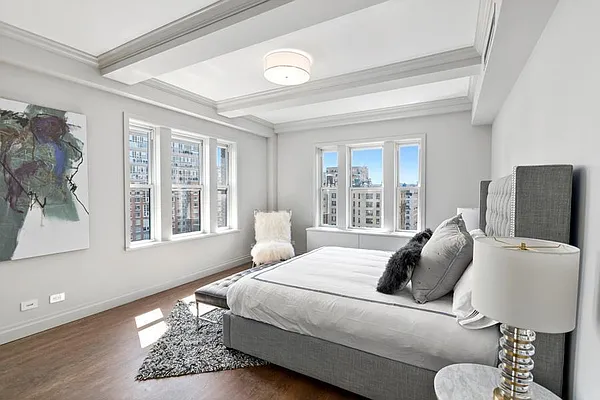 Rented by William J Farmer Inc | media 26