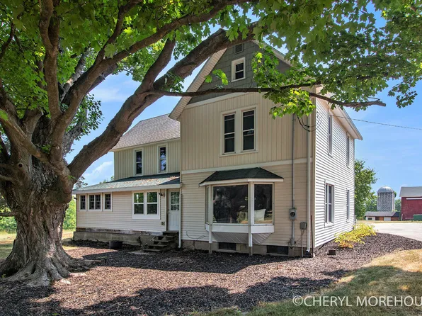10248 Ivanrest Ave SW, Byron Center, MI 49315