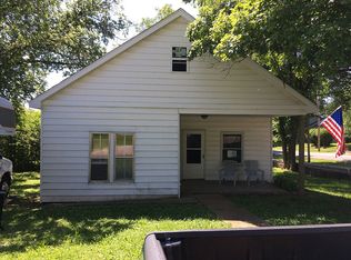 602 Polk St, Warsaw, MO 65355