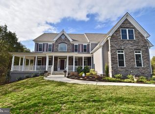 12599 Homestead Dr, Nokesville, VA 20181