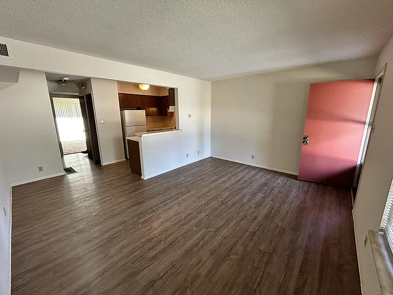 626 Cumberland Dr #626 — Photo 2