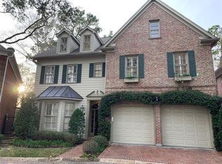 39 Hudson Cir, Houston, TX 77024