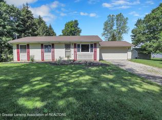 6137 Oneida Rd, Charlotte, MI 48813