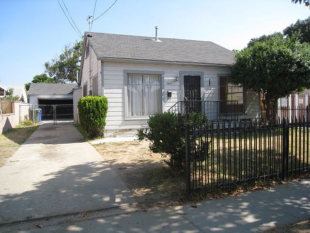 1st image of 3845 W 111th Pl