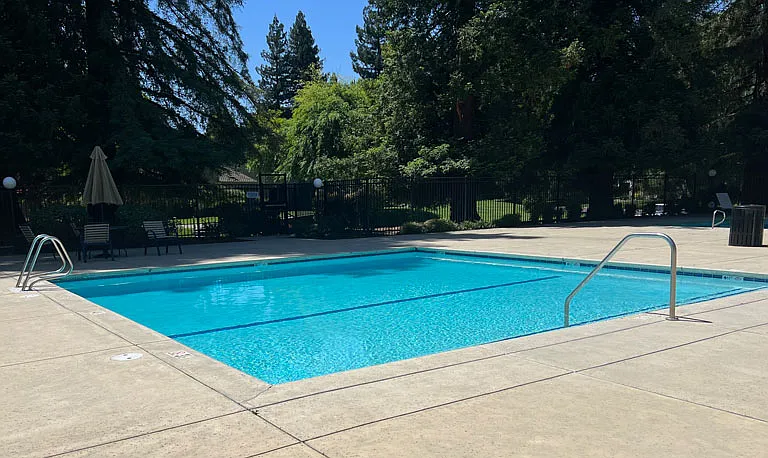 2281 Swarthmore Dr — Photo 25