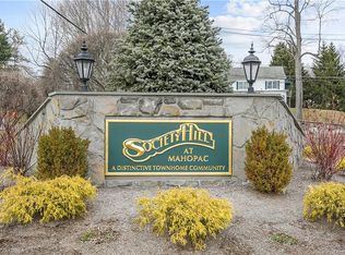105 Jonathan Dr, Mahopac, NY 10541