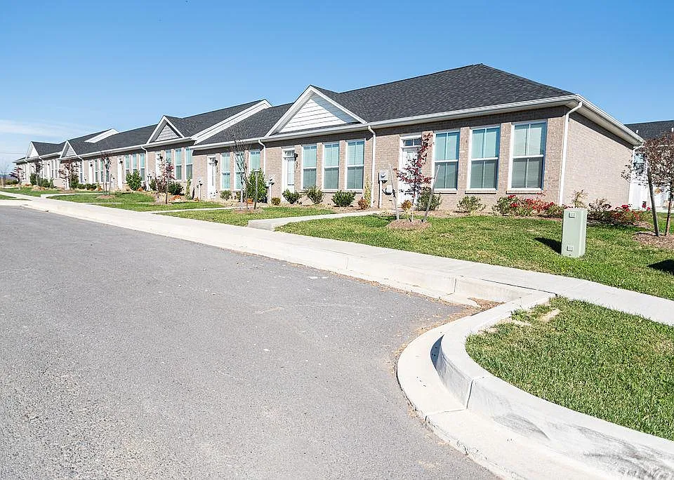 Breeze Hill by JBG Rentals