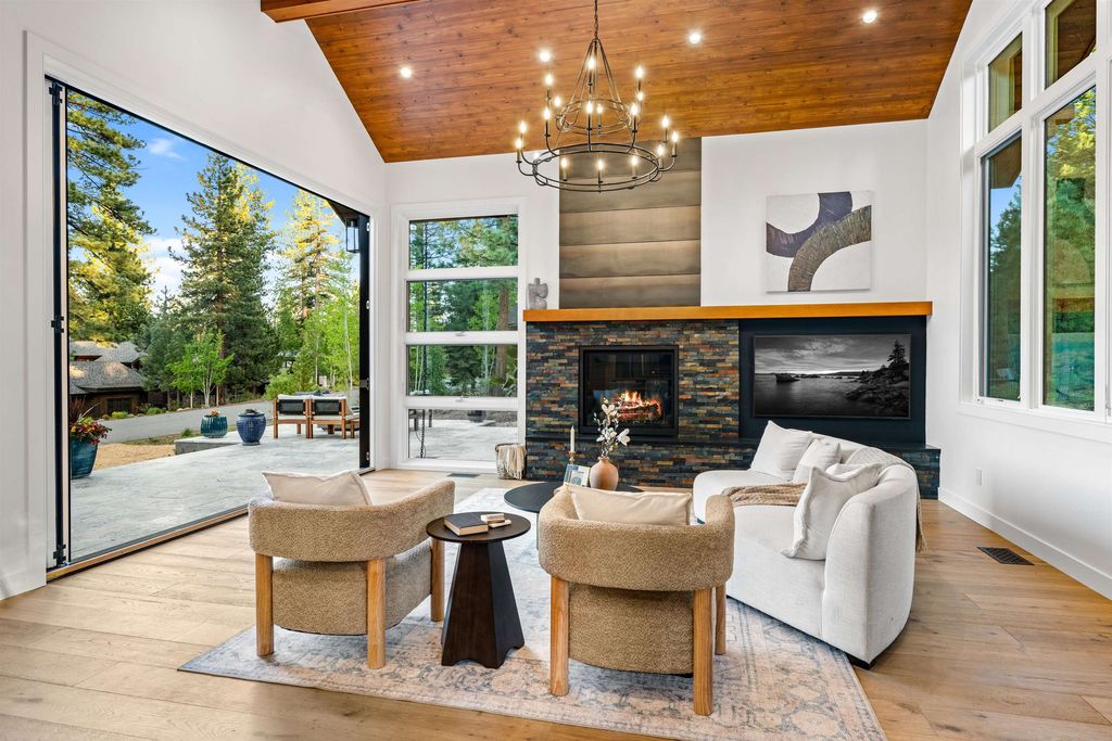 9316 Heartwood Drive 3
