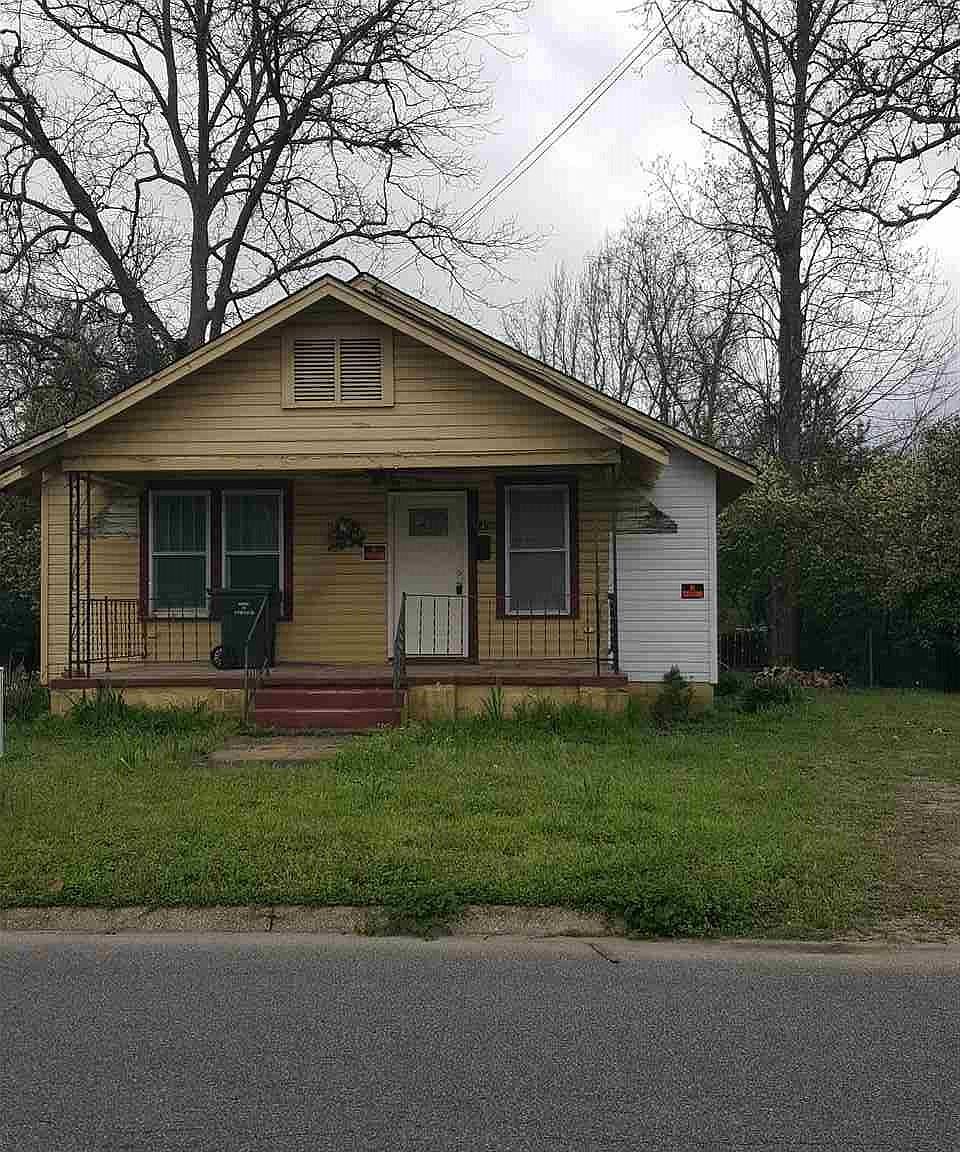 1409 2nd Ave N, Clanton, AL 35045 Zillow