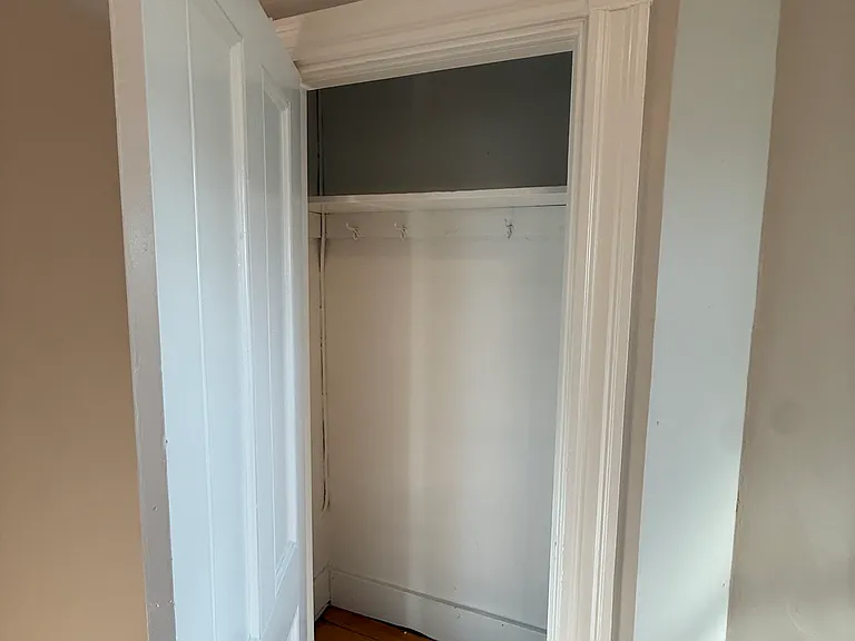 38 Walnut St #4 — Photo 19