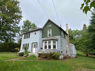 261 N Davis St, Ishpeming, MI 49849