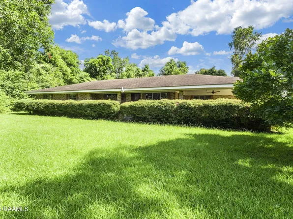 413 Maryview Farm Rd, Lafayette, LA 70507