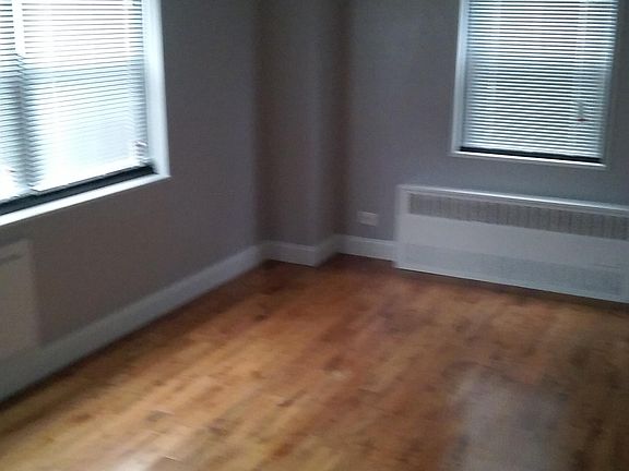 5th image of 2010 Bruckner Blvd APT 11E