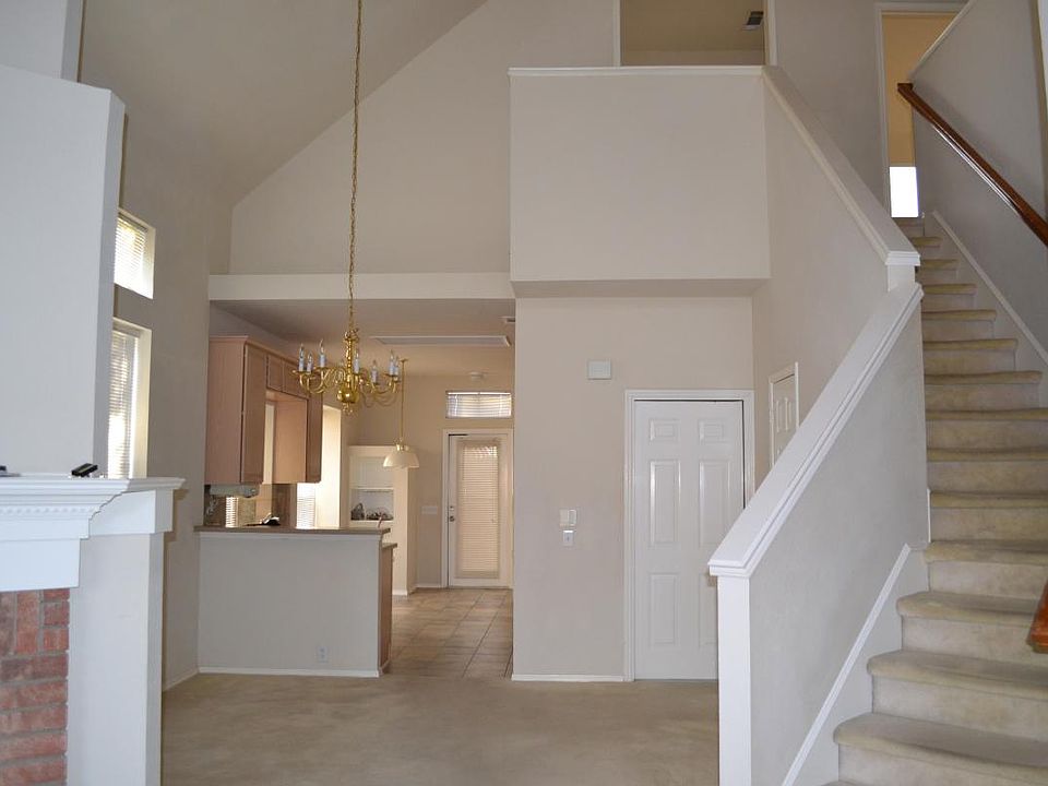 high ceiling in dining and living rooms