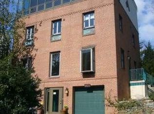 4823 V St NW, Washington, DC 20007