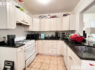 62 Egmont St APT 1, Brookline, MA 02446