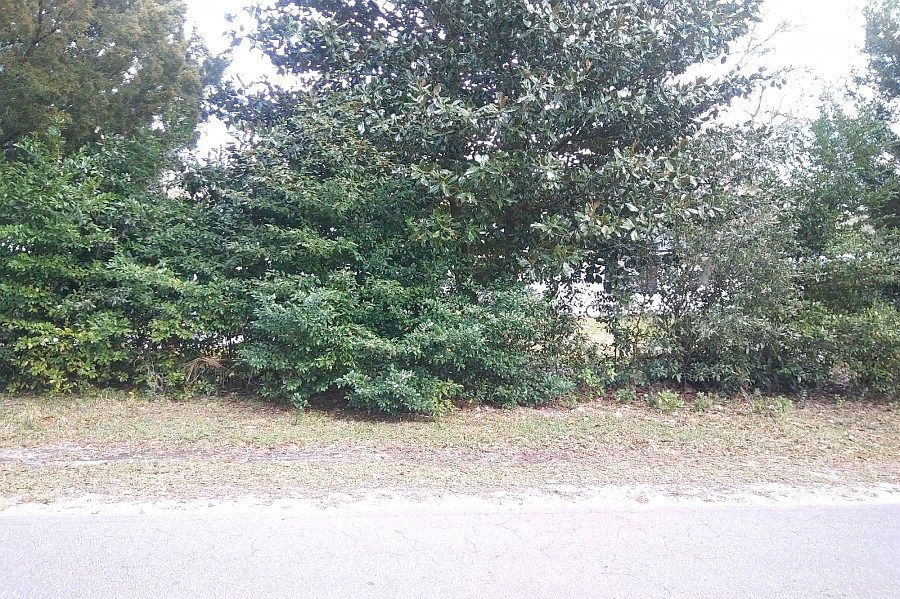 1st image of 3601 NE 58th Ave