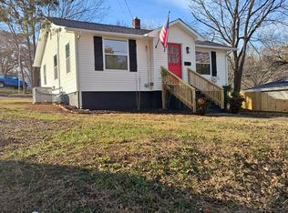1109 Price St, Sweetwater, TN 37874