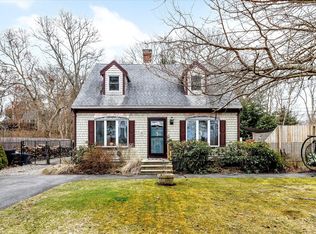 61 Cayuga Ave, Mashpee, MA 02649