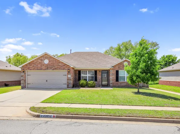 23052 S Jewell Dr, Claremore, OK 74019