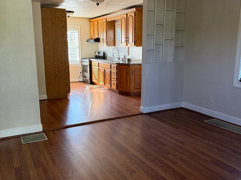 1623 S East Ln — Photo 12