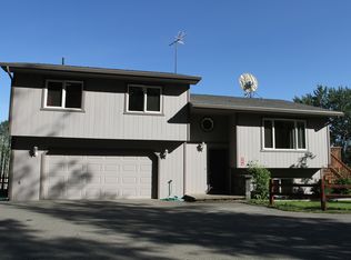 469 Snowy Owl Ln, Fairbanks, AK 99712