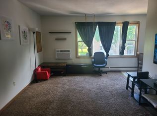 625 Ravoux Rd #101, Chaska, MN 55318