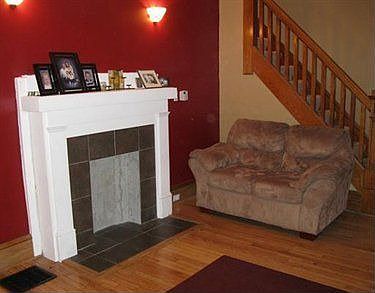 3rd image of 637 Payne Ave