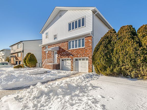 2nd image of 33 E Joseph St #1