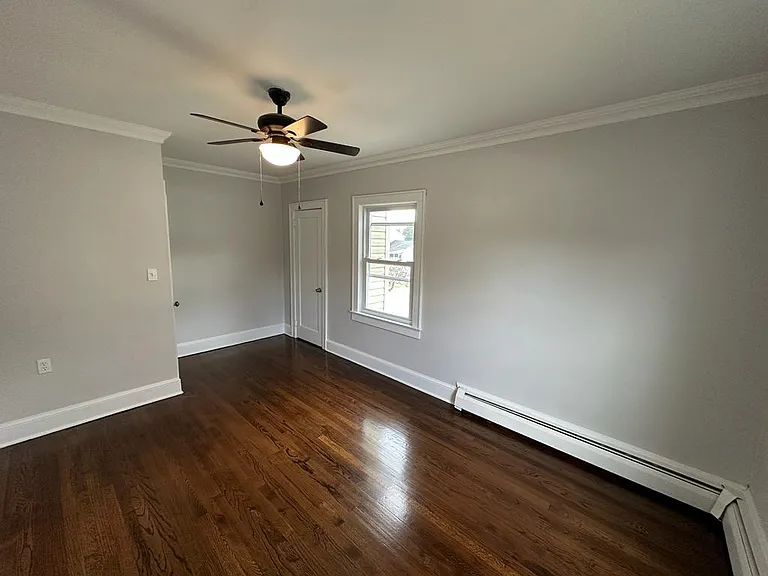 1114 Old Freehold Rd — Photo 16
