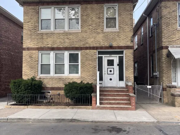 706 87th St, North Bergen, NJ 07047