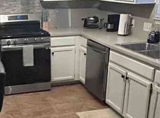 1417 E Logan St, Round Rock, TX 78664