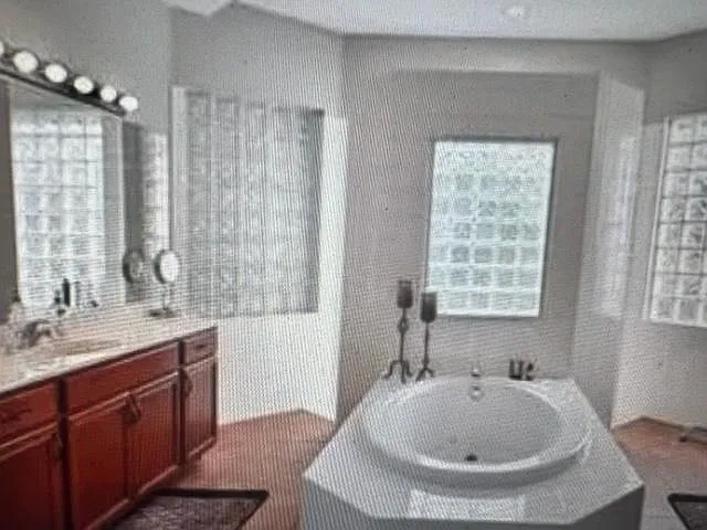 8407 Sedonia Cir — Photo 16