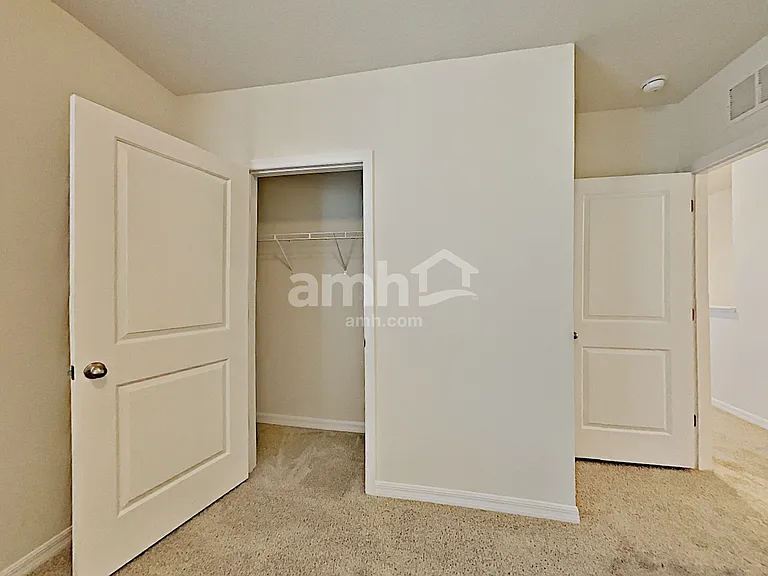 2840 Greenleaf Ter — Photo 17