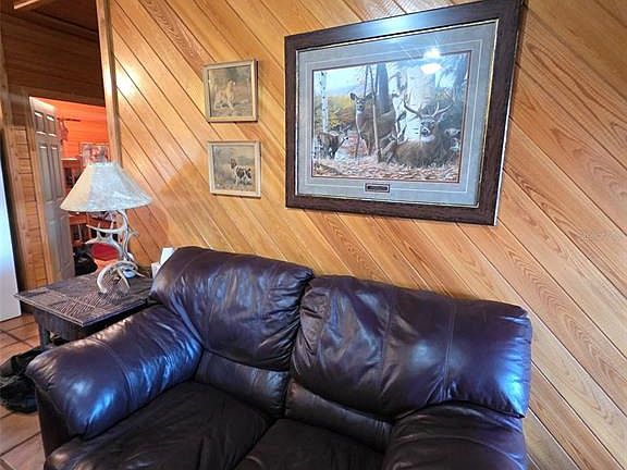 5th image of 1106 Fox Hunter Rd