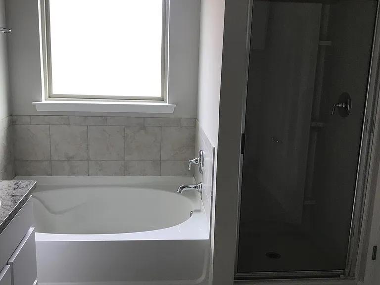 21224 W Grove Dr — Photo 5