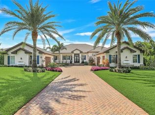 9189 The Ln, Naples, FL 34109