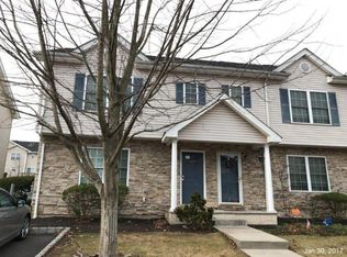 28-B Henry St, Somerset, NJ 08873