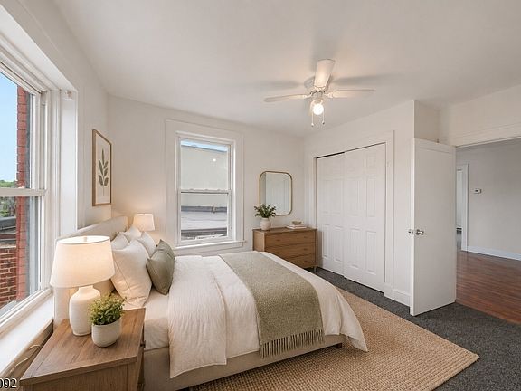 3rd image of 309 Main St #3