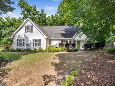 19 Indian Bluff Dr, Sharpsburg, GA, 30277