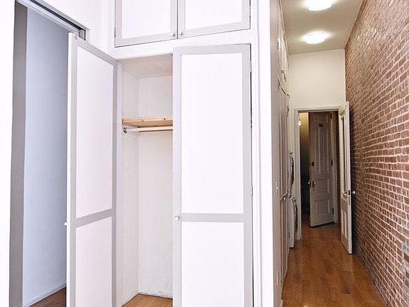 5th image of 18 W 120th St #1