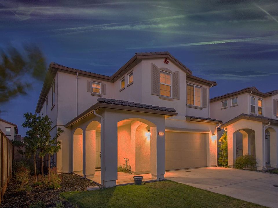 1st image of 16390 San Domingo Dr