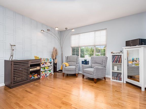 5th image of 2768 Blakely Ln Unit 2768