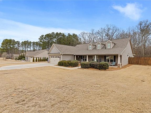 3rd image of 29 Arbor Way