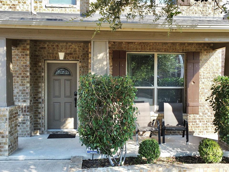 1st image of 1712 Uhland Dr