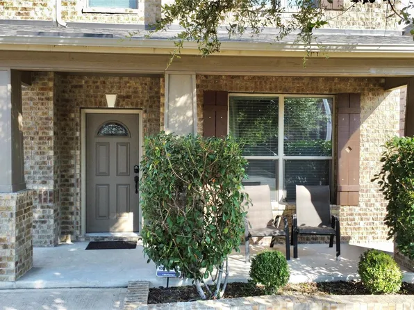 1712 Uhland Dr, Leander, TX 78641