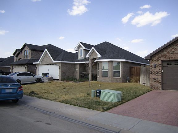 2nd image of 4 Berkshire Cir